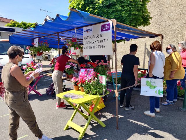 Essonne : vente de fleurs à Breuillet et Saint-Chéron